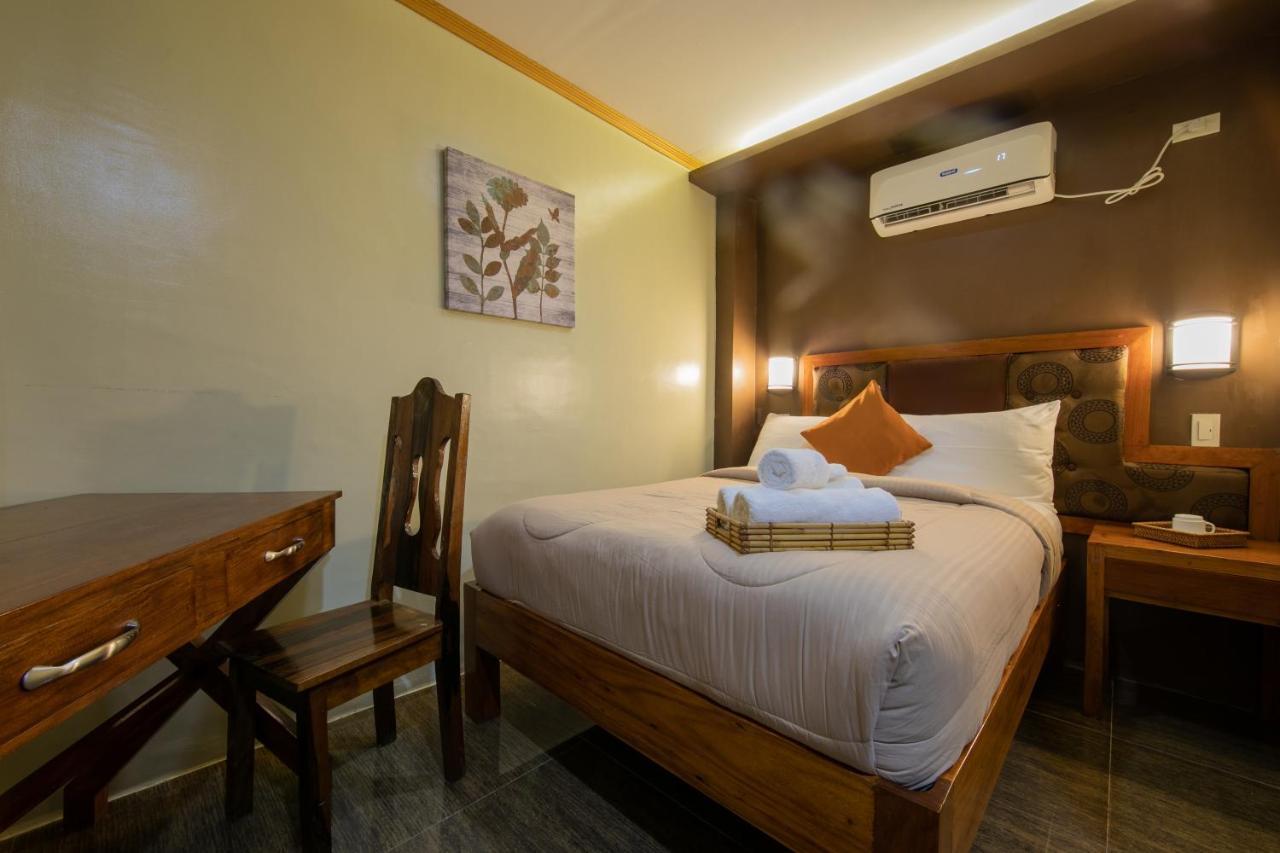 Rawis Resort Hotel And Restaurant Borongan Eksteriør billede
